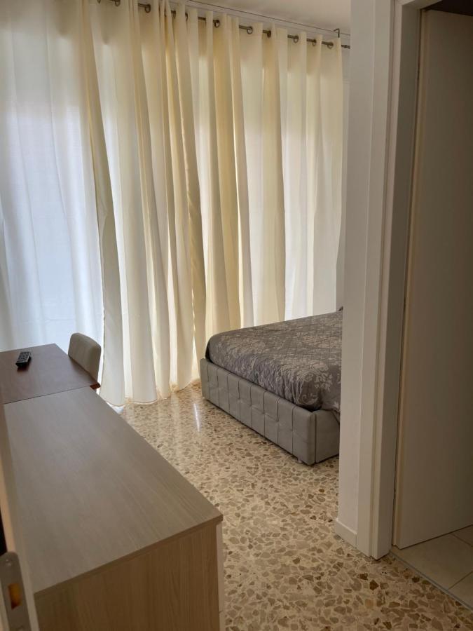 Joys House Bed and Breakfast Bergamo Exteriör bild